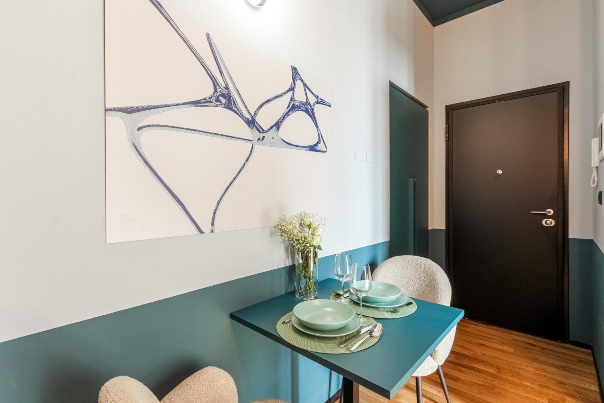 Palazzo Quantum 1 * Milan